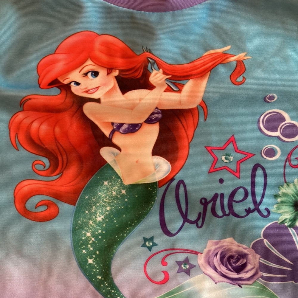 Disney Ariel Rashguard - Picture 2 of 5